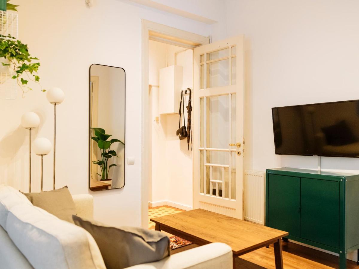 Lovely Vintage Double Studio In City Center Bucureşti Exterior foto